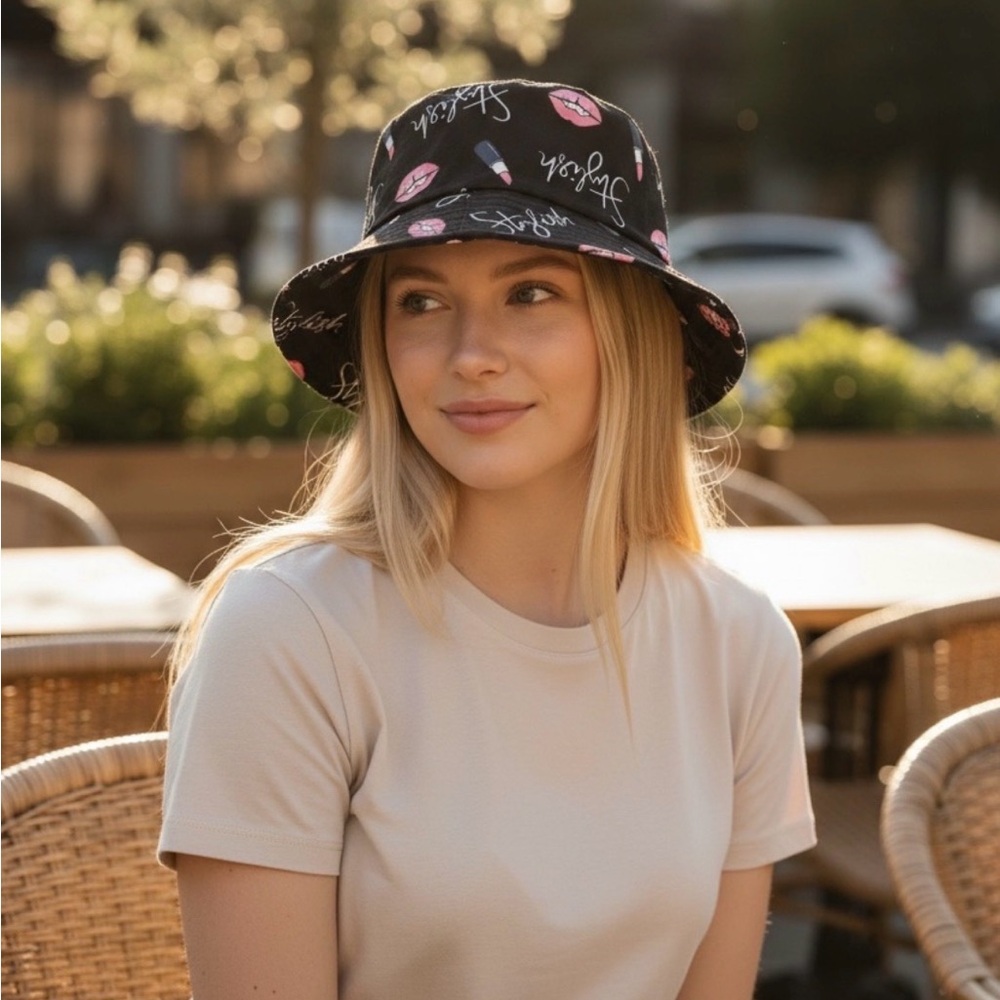 Black Lip Print Bucket Hat with Pink Accents